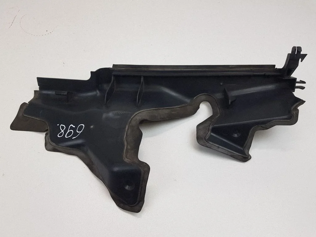 Bottom radiator support slam panel – Renault Megane III (2009-2016)