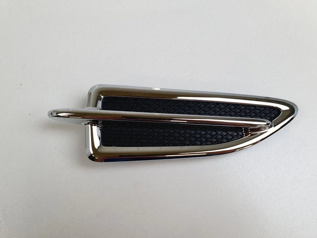 Fender trim (molding) DJ5416C216