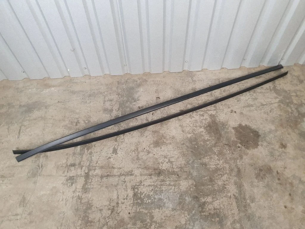 Roof bar rail