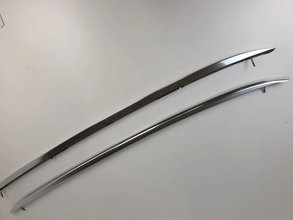 Roof bar rail 8R0860022