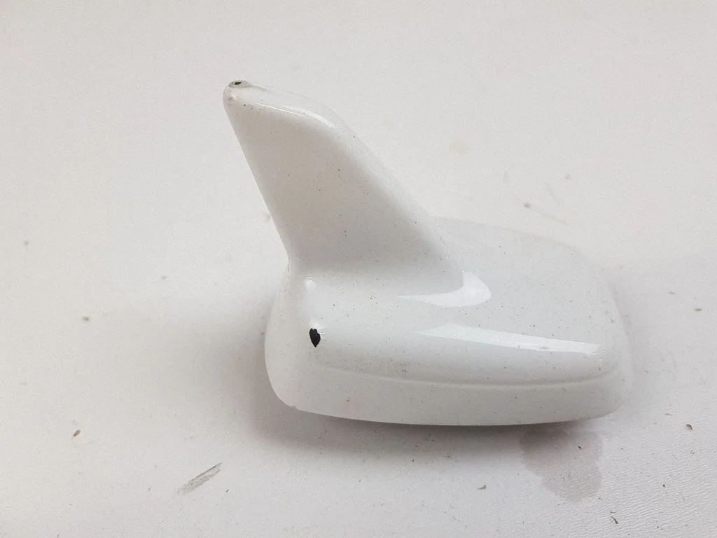 Aerial GPS antenna 8T0035503H