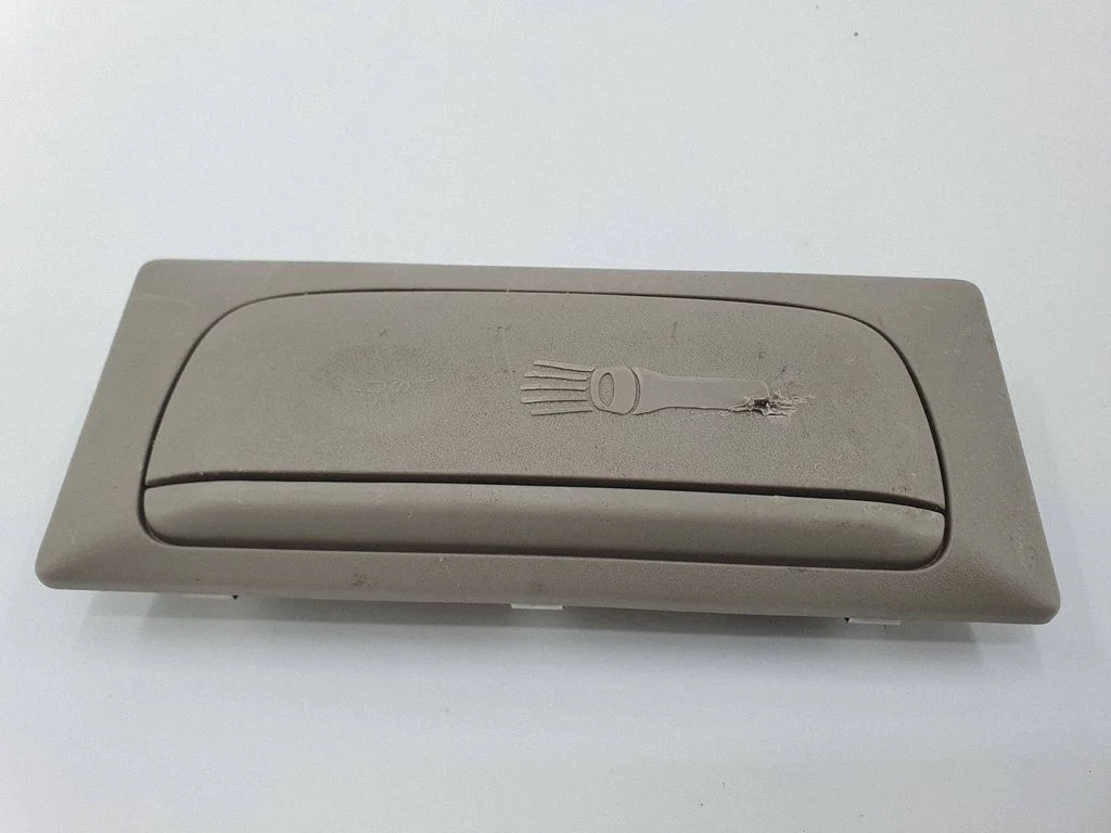 Other interior light 1LZ65BD1AC