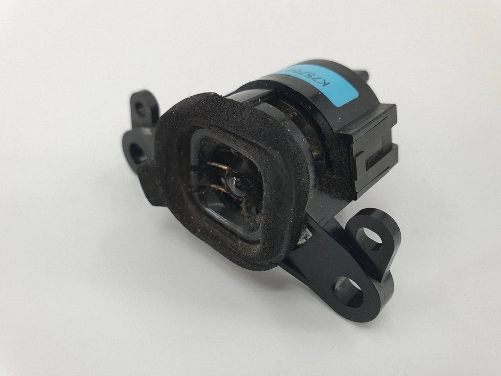 Salongi temperatuuri andur K7570B32T