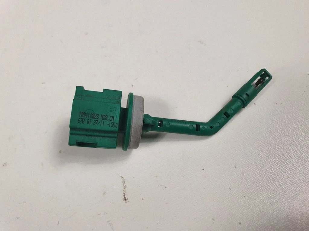Interior temperature sensor