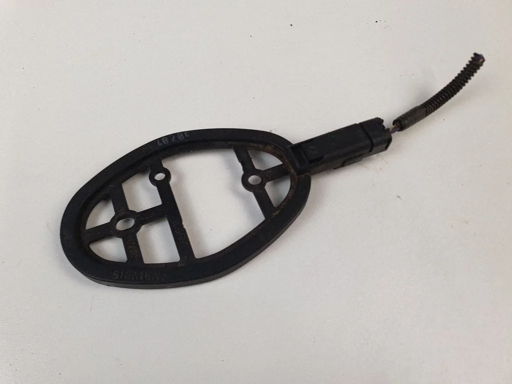 Tire pressure sensor 4H231A166AA