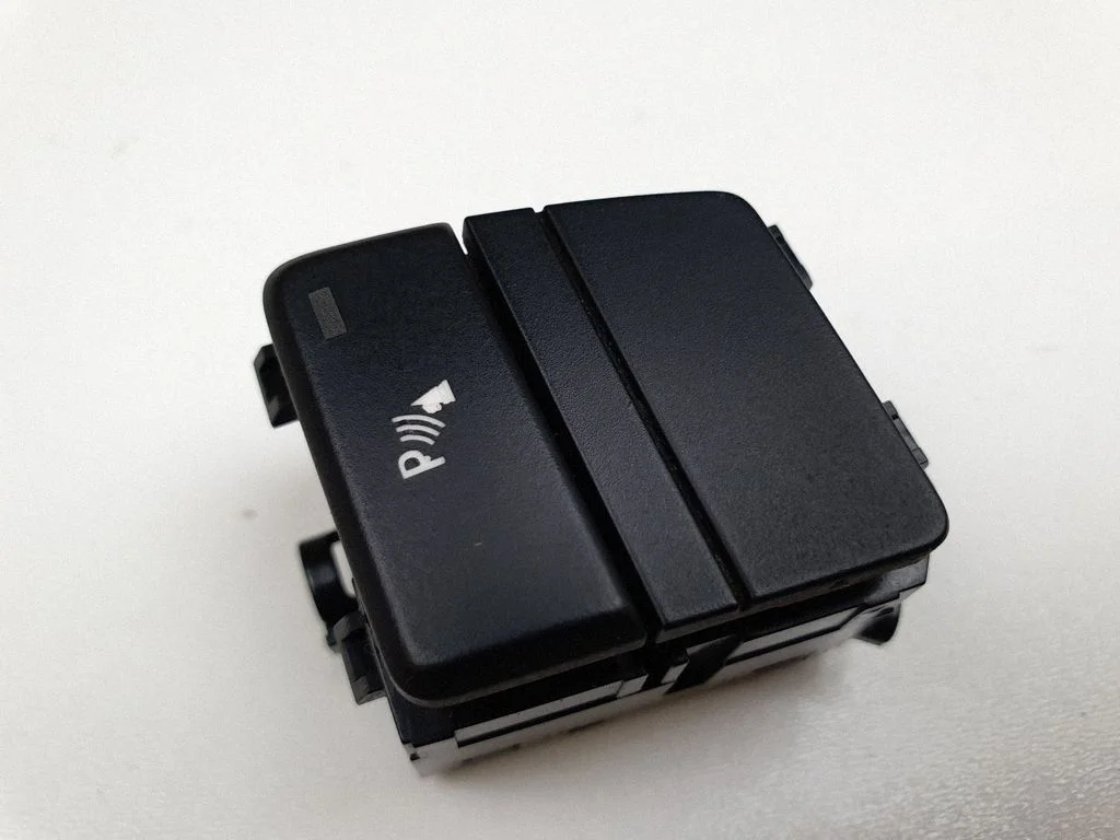 Parking (PDC) sensor switch – BMW 5 Series E60 E61 (2004-2010)