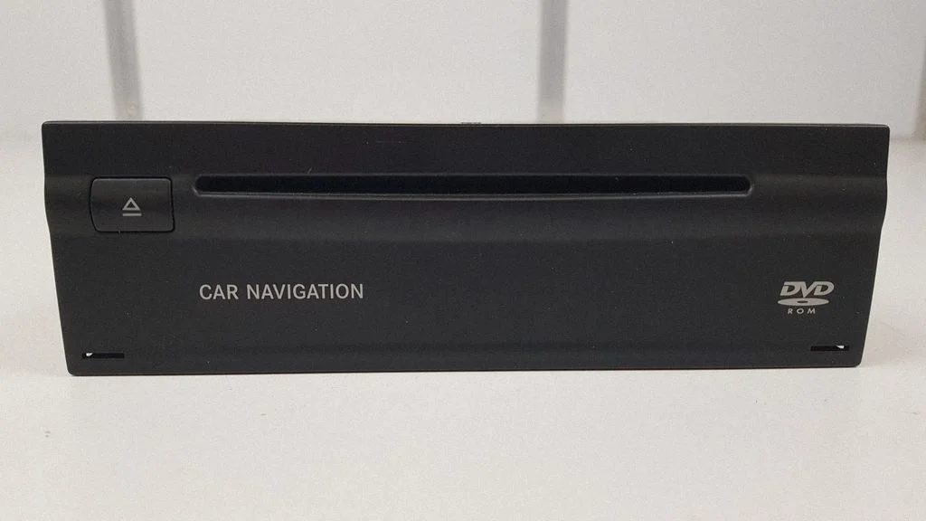 Napęd CD/DVD nawigacji – Mercedes-Benz Klasa E W211 (2002-2009)