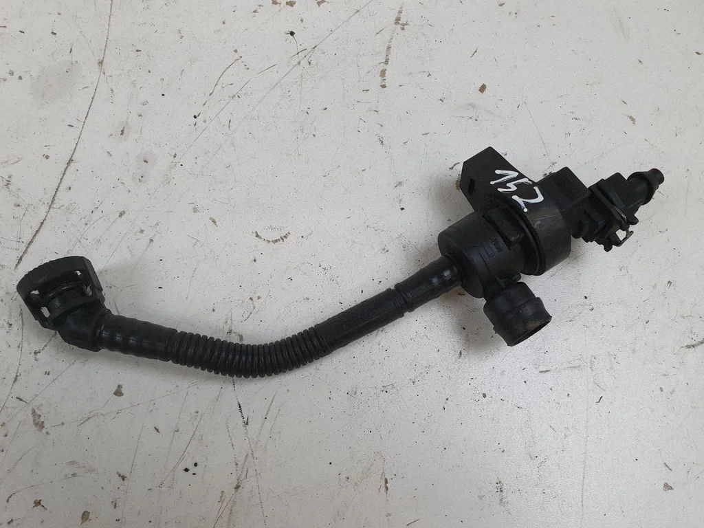 Fuel tank valve – BMW 3 Series E46 (1998-2005)