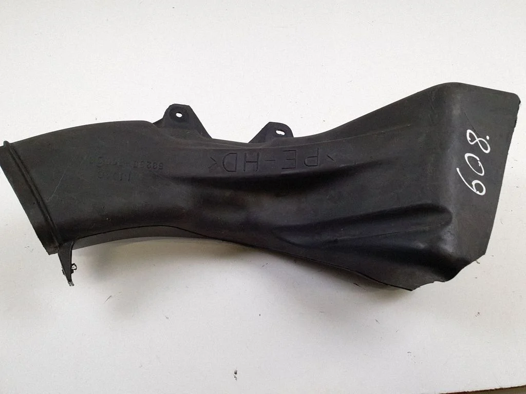 Intercooler air channel guide 5328530060