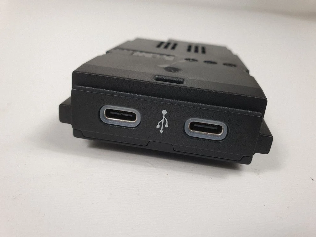 Gniazdo USB 2G6035700