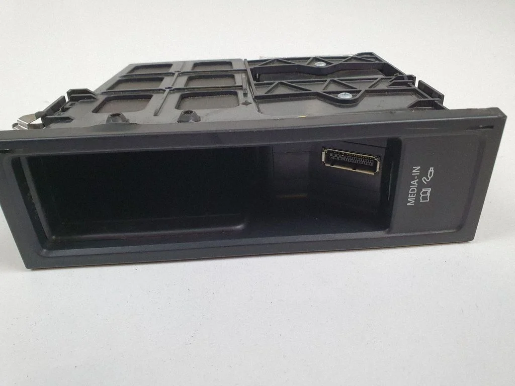 USB socket connector 5N0035342B