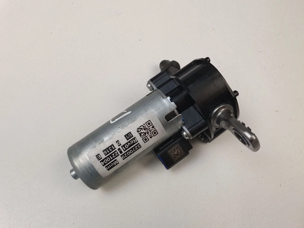 Seat adjustment motor 3270025