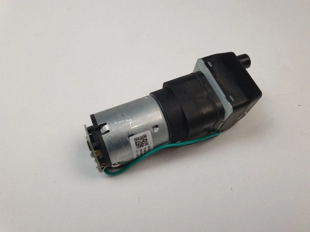 Seat adjustment motor 20211225