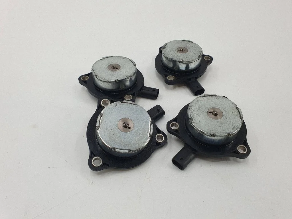 Camshaft vanos timing valve 05184101AG