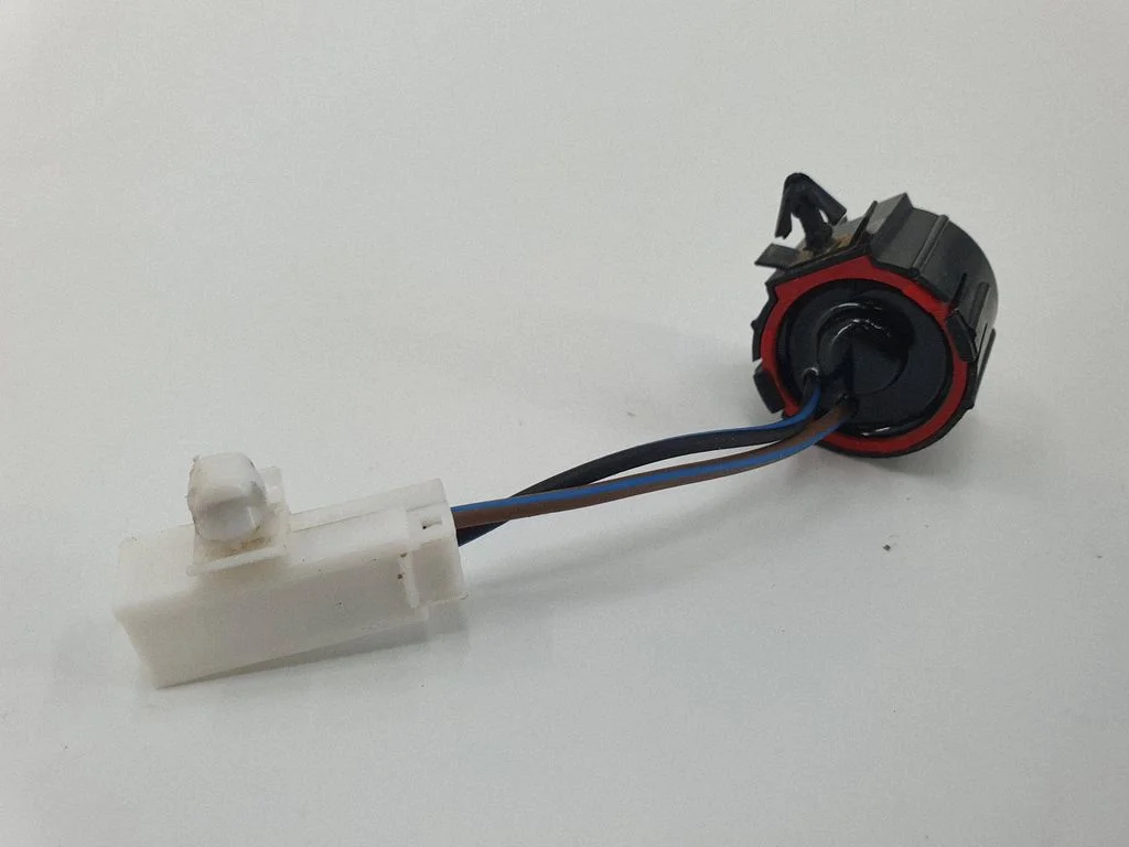 Parking PDC sensor speaker – Chrysler Town & Country V (2008-2016)