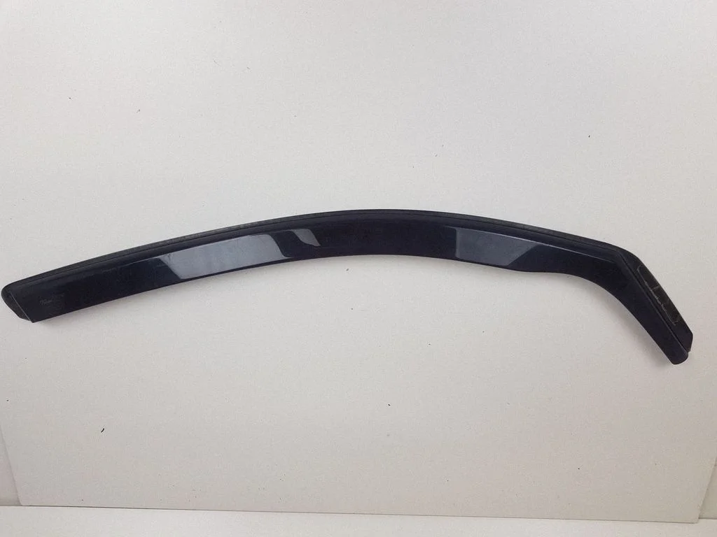 Liugukse tuuledeflektor – BMW 1-seeria E81 E87 (2004-2011)