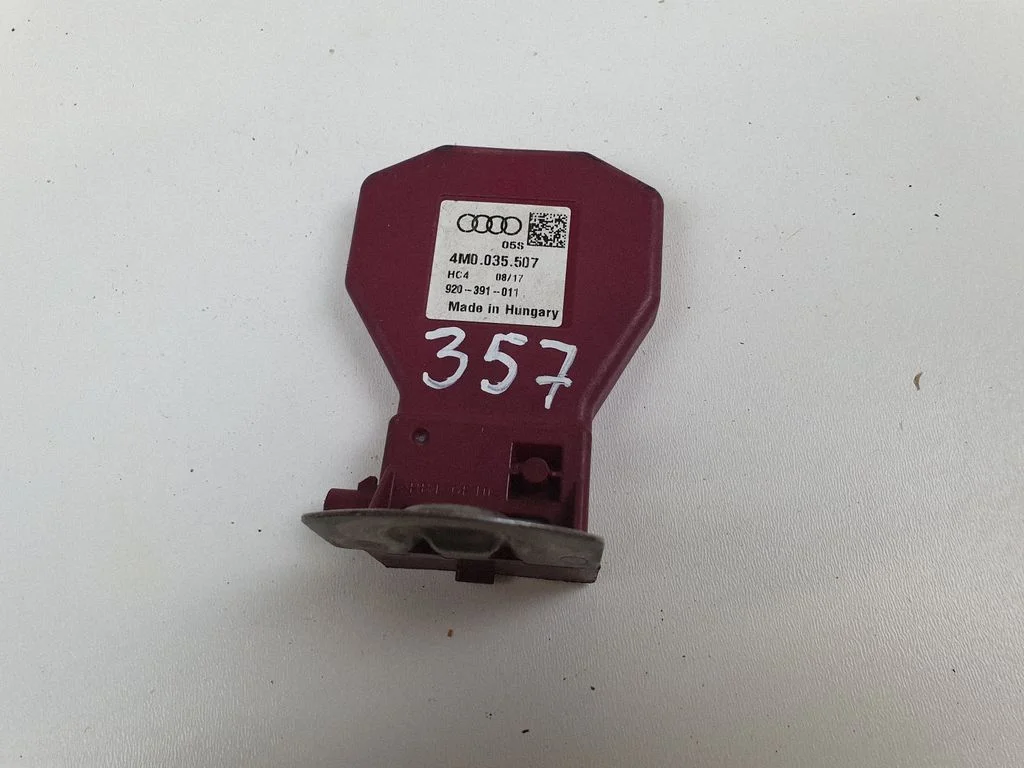 Bluetooth antenna – Audi A3 S3 8V (2013-2019)