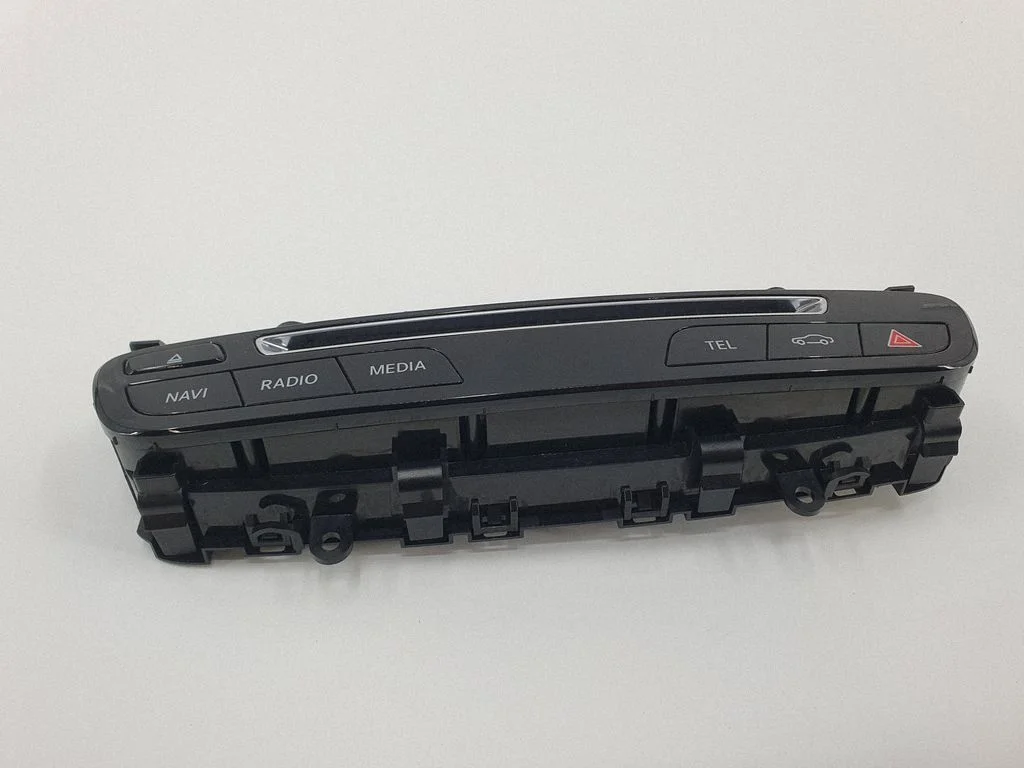 Head unit multimedia control A2059055201