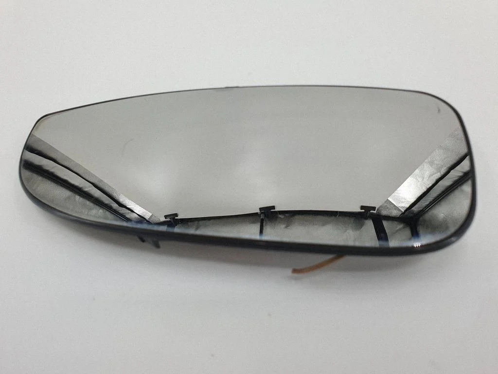 Wing mirror glass – left