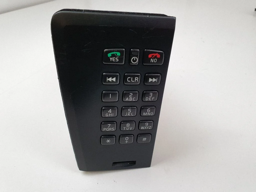 Phone keyboard – Volvo S60 (2001-2004)