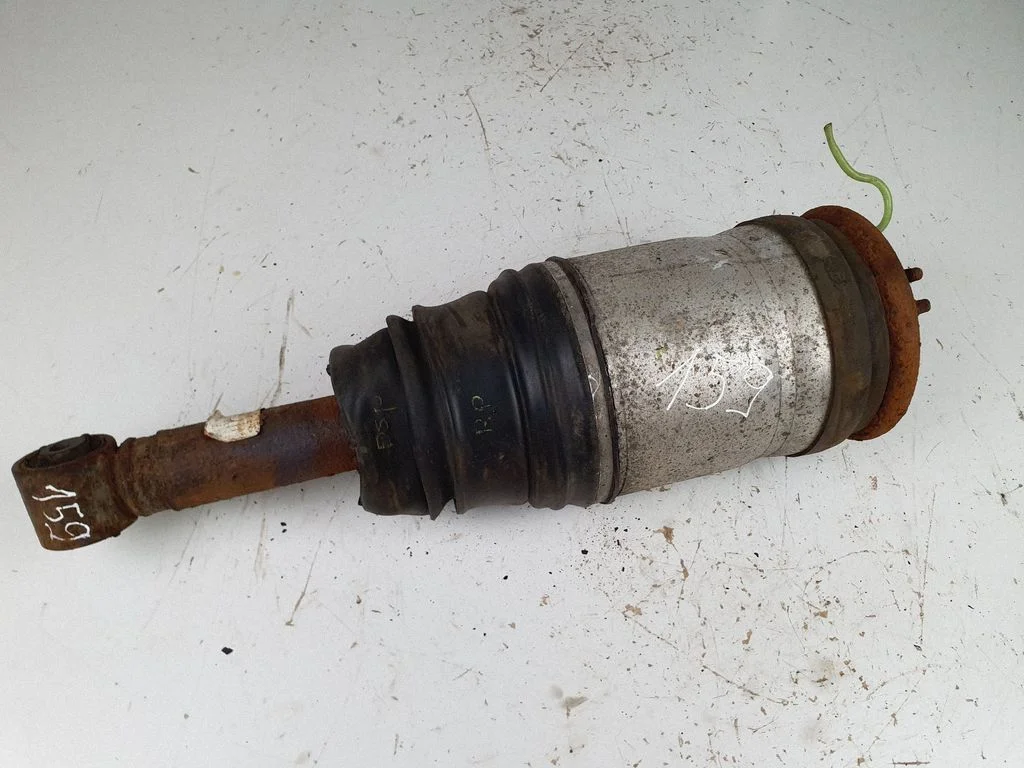 Air suspension rear shock absorber – Land Rover Range Rover Sport L320 (2005-2013)