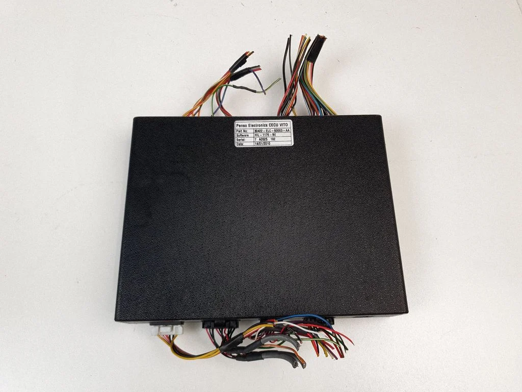 Voltage converter inverter 30422ELC60003AA – Mercedes-Benz Vito Viano W639 (2003-2014)