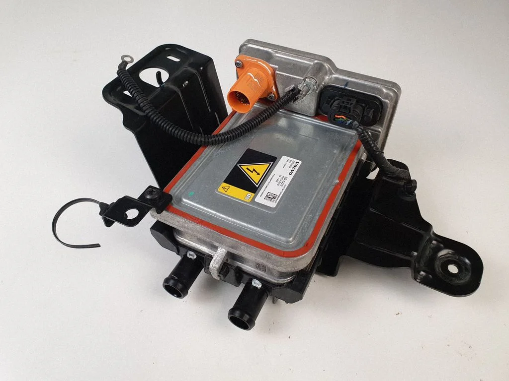 Voltage converter inverter – Polestar 2 (2020-)