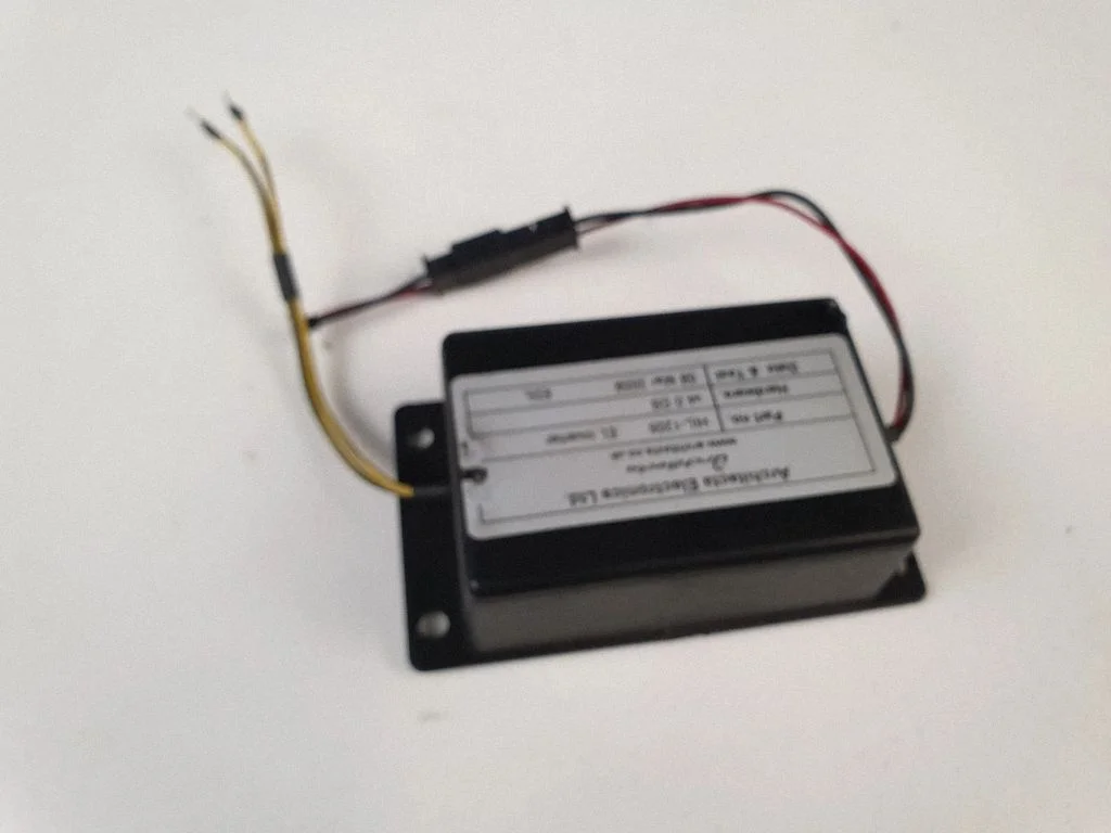 Voltage converter inverter – Mercedes-Benz Vito Viano W639 (2003-2014)