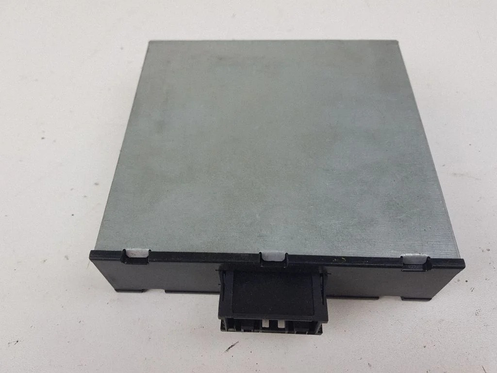Voltage converter inverter – BMW 1 Series E81 E87 (2004-2011)