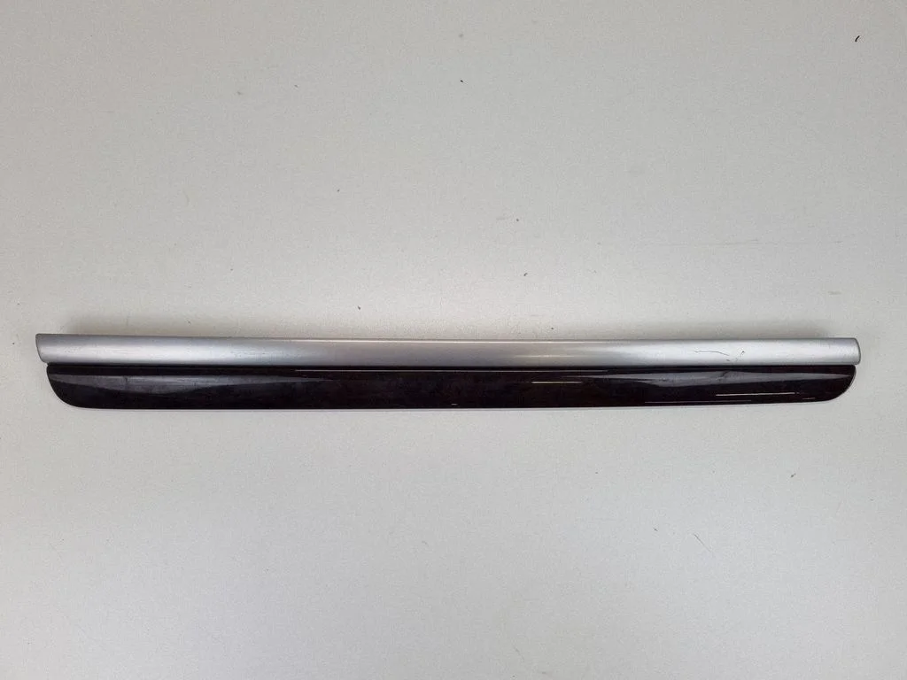 Rear door card trim – Audi A8 S8 D3 4E (2002-2009)