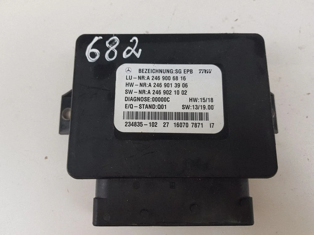Sterownik hamulca ręcznego A2469006816 – Mercedes-Benz Klasa GLA W156 X156 (2013-2019)