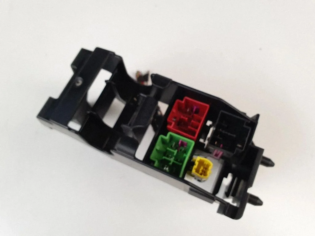 Seat control module 8R0937545B