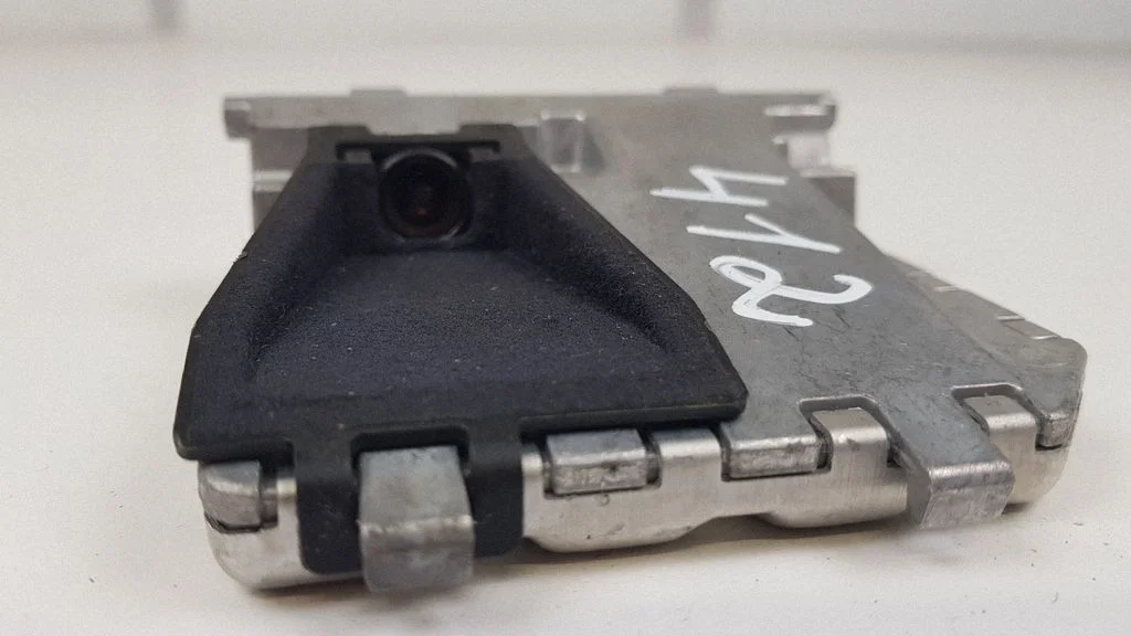 Windshield/windscreen camera – Mercedes-Benz E-Class C207 W207 (2009-2017)