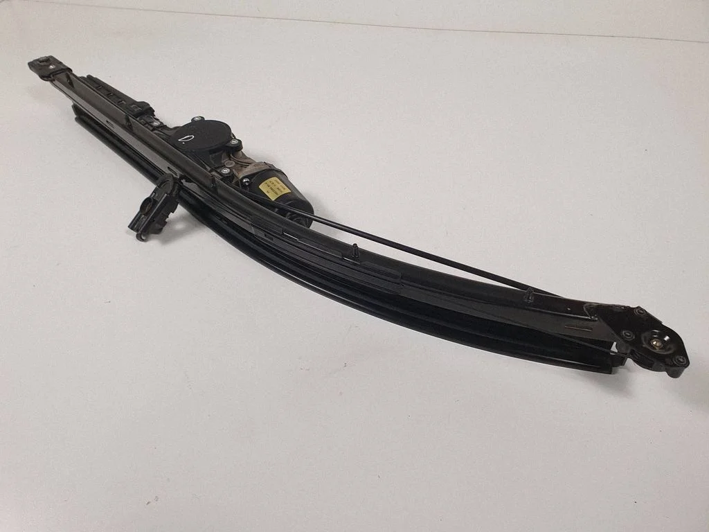 Sliding door motor – Chrysler Town & Country V (2008-2016)
