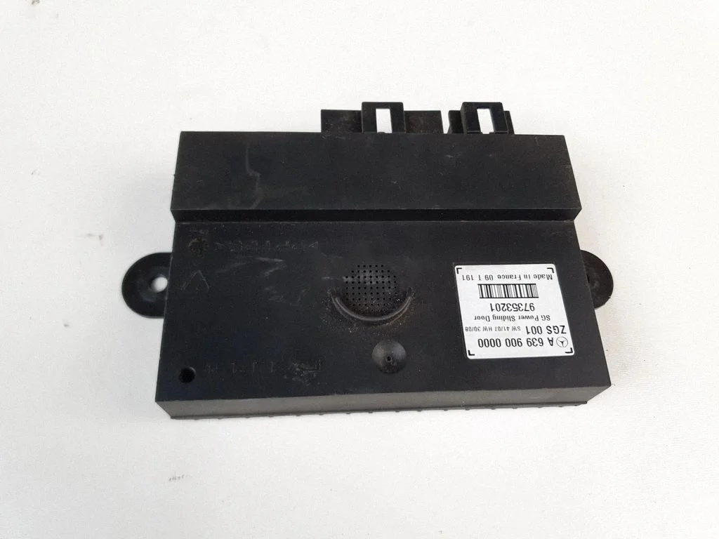 Sliding door control unit/module – Mercedes-Benz Vito Viano W639 (2003-2014)