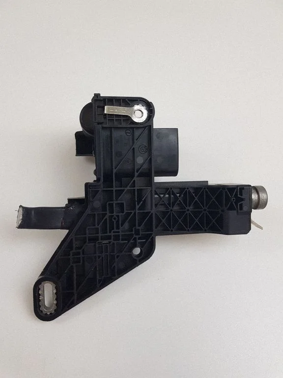 Voltage converter/converter module – BMW 1 Series F20 F21 (2011-2019)