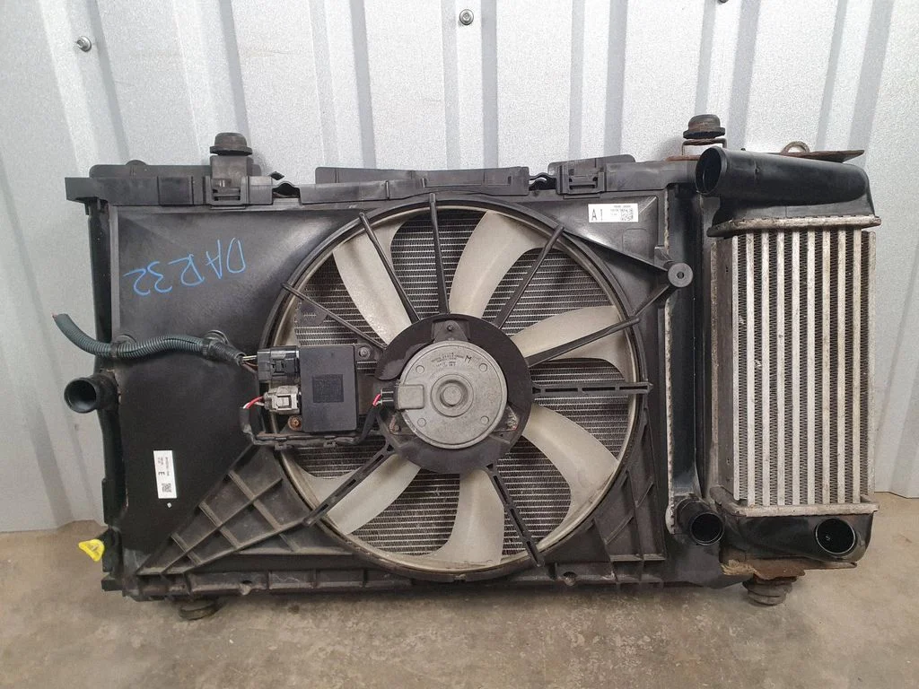 Radiator set 160400N200