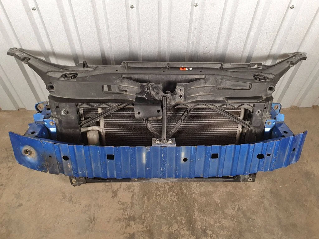 Radiaatorite komplekt 3M5H8C607YE