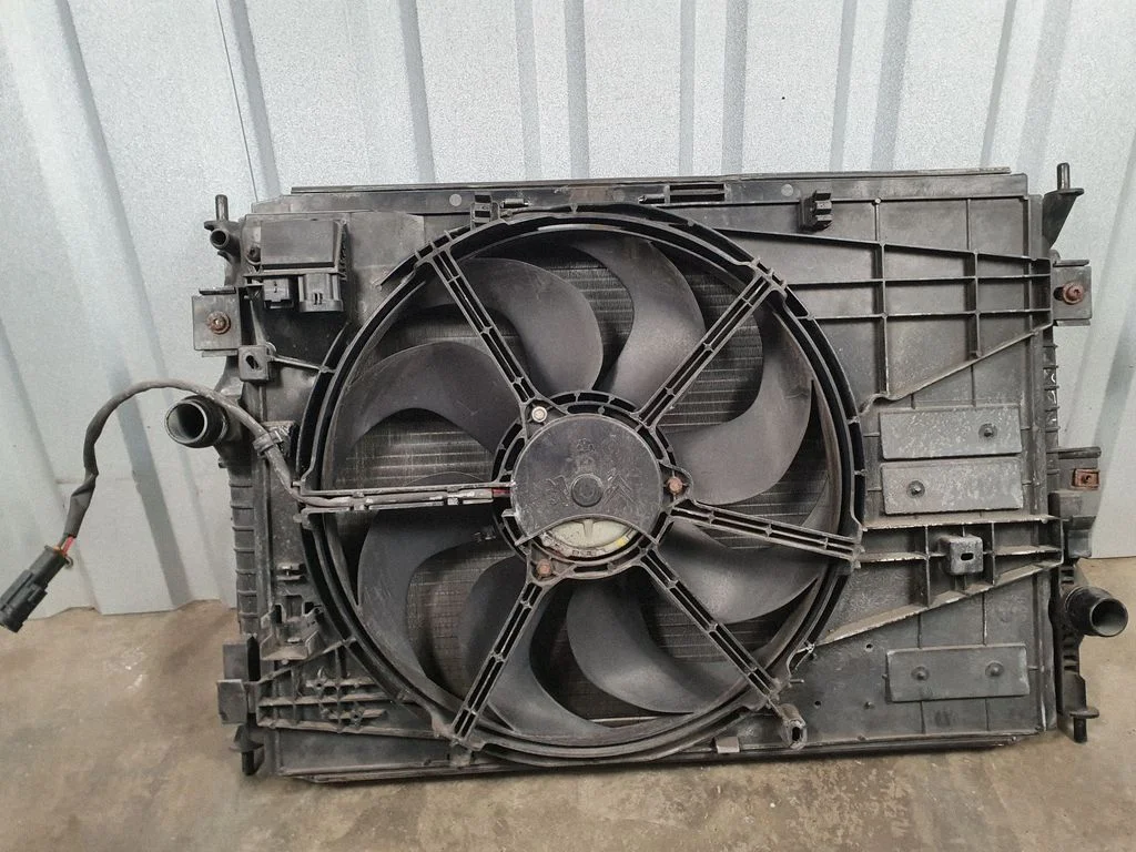 Radiaatorite komplekt – Citroen C4 Grand Picasso (2013-2018)