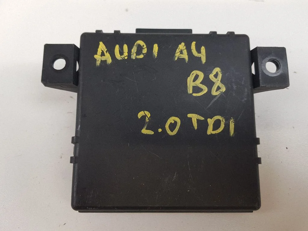Gateway control module 8R0907468L