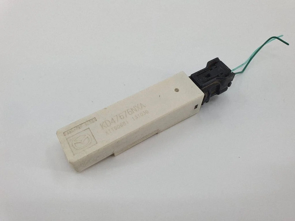 Keyless system antenna – Mazda 3 III (2014-2018)