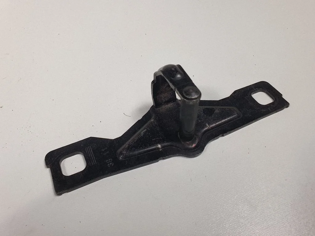 Trunk lock loop – Audi A6 S6 C7 4G (2011-2018)
