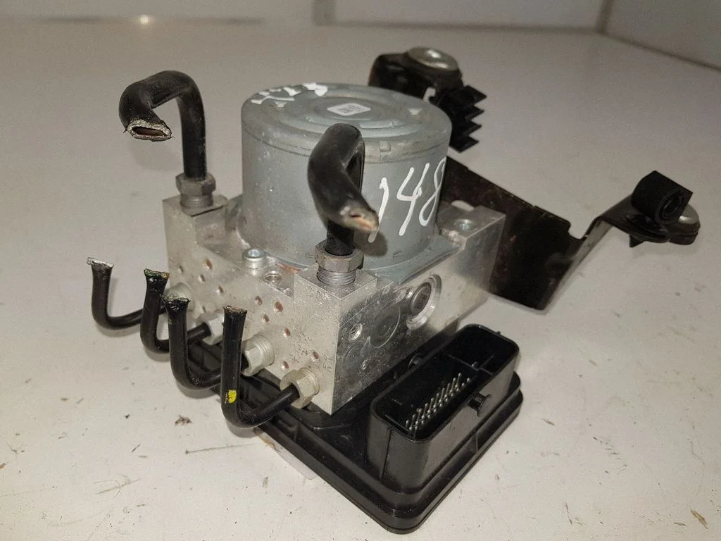 ABS block – Land Rover Evoque I (2011-2018)