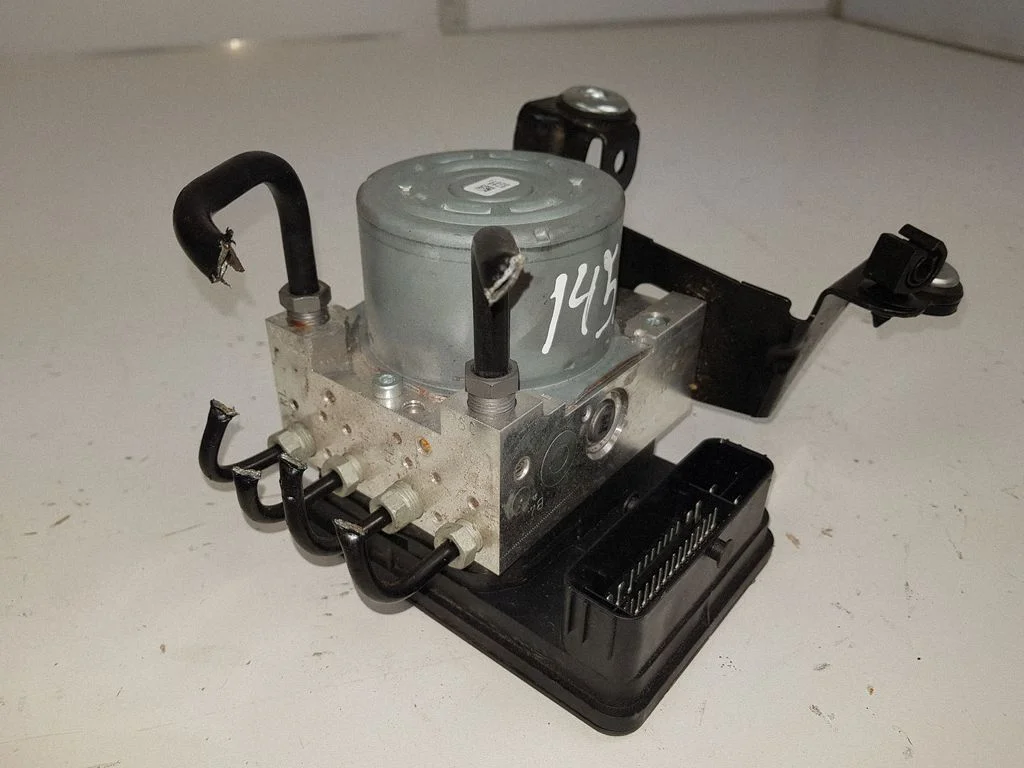 ABS block – Land Rover Discovery Sport (2014-)