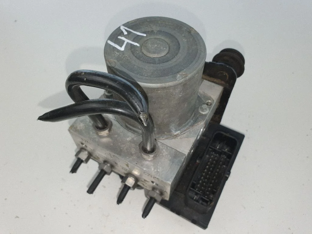 ABS block – Audi A4 Allroad B8 (2008-2016)