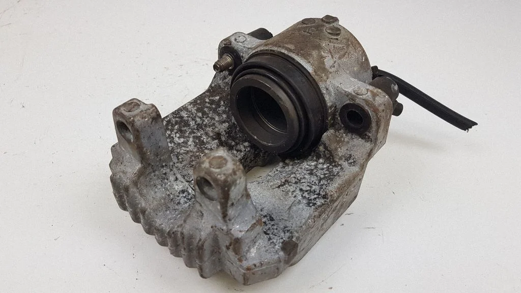 Front brake caliper 5724300