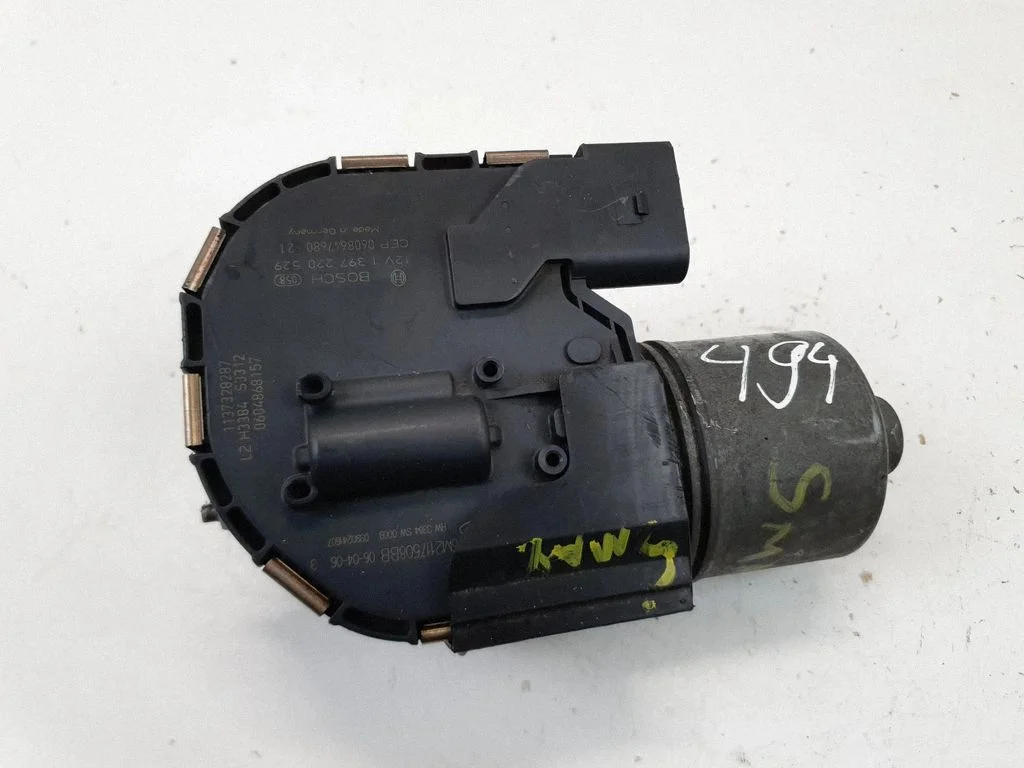 Kojameeste mootor 6M2117508BB