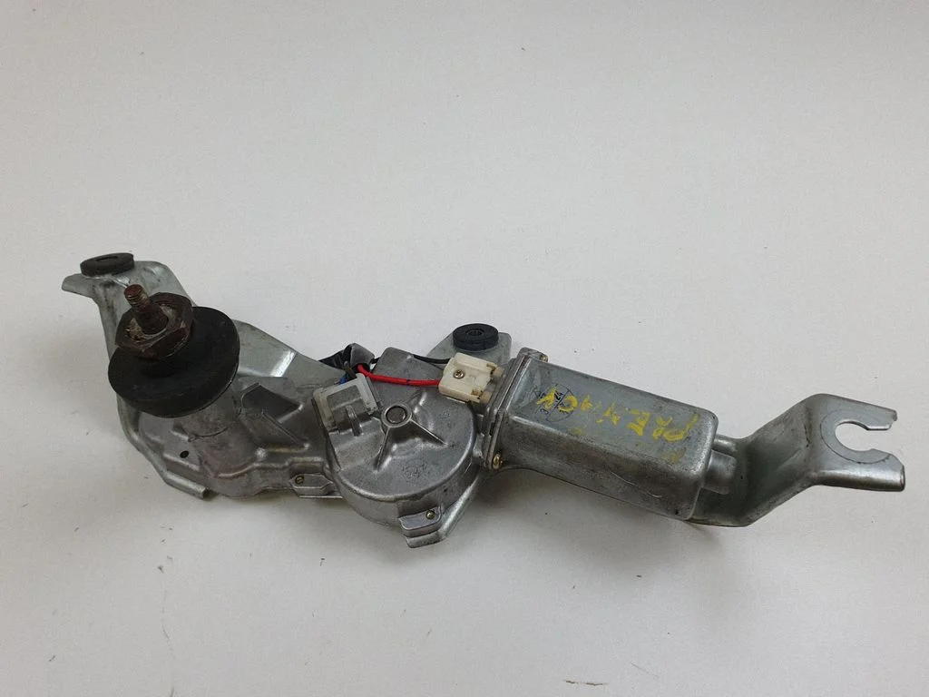 Aizmugurējā stikla tīrītāja motoriņš