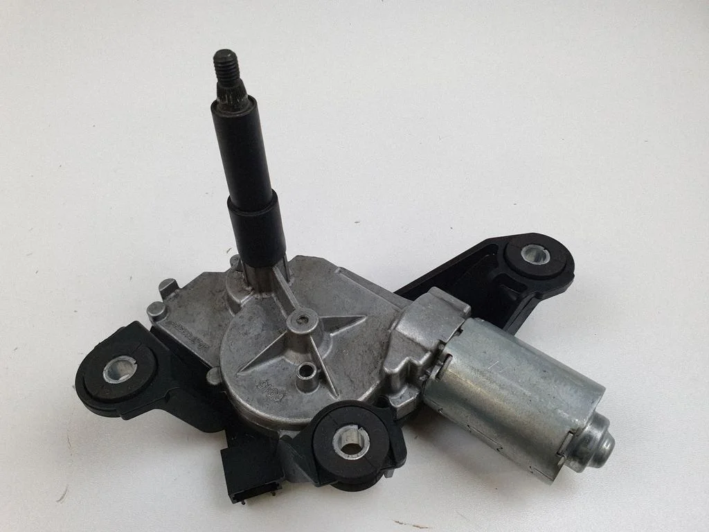 Rear window wiper motor 0390201856