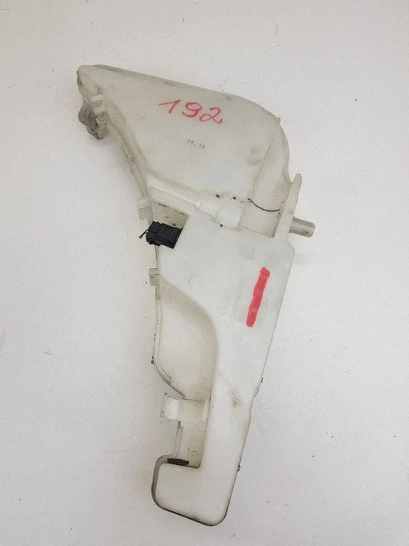 Windshield washer fluid reservoir/tank – Audi A6 S6 C7 4G (2011-2018)